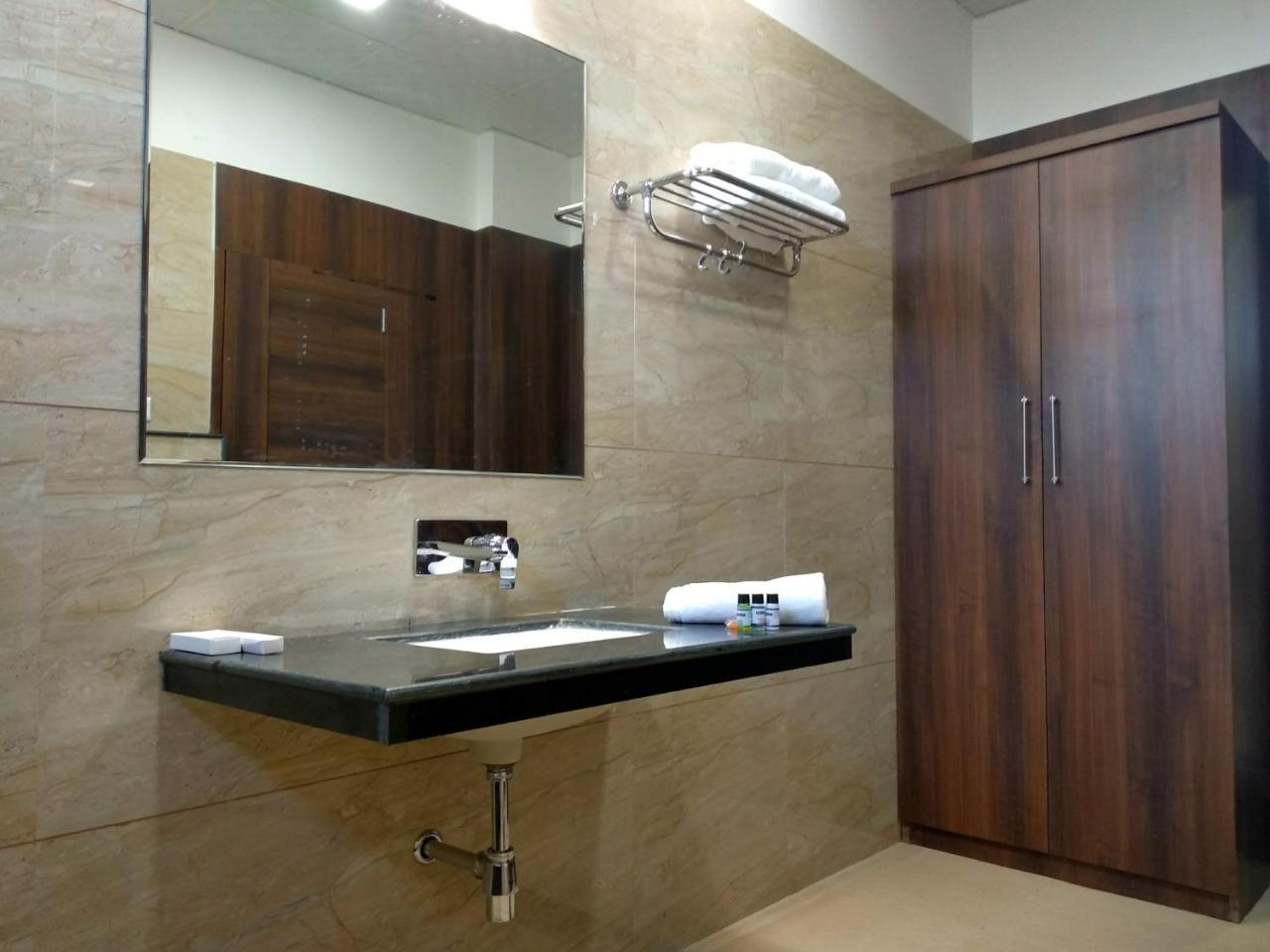 פושקאר Hotel Golden Heritance מראה חיצוני תמונה